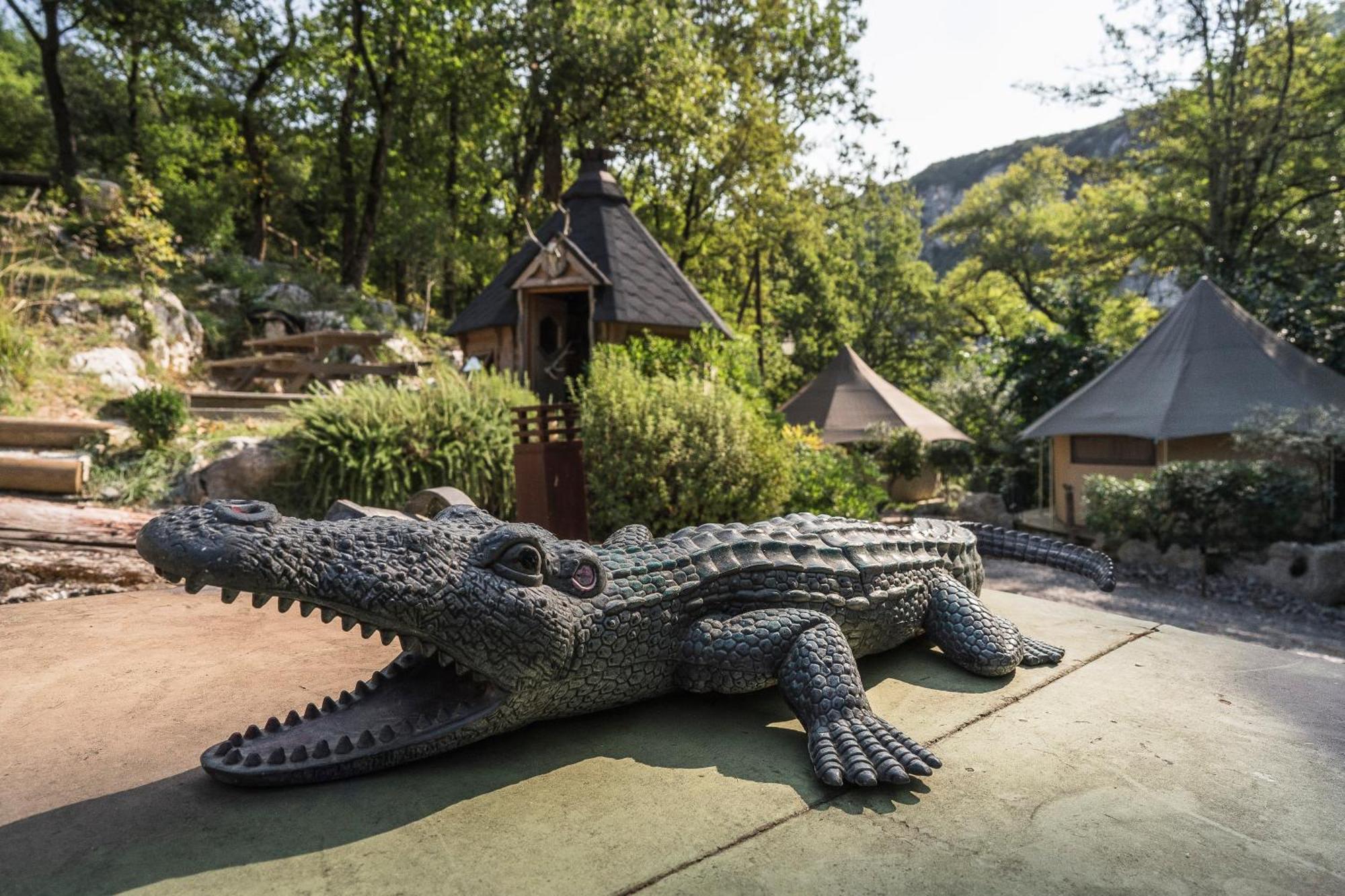 Prehistoric Lodge Vallon-Pont-d'Arc Luaran gambar